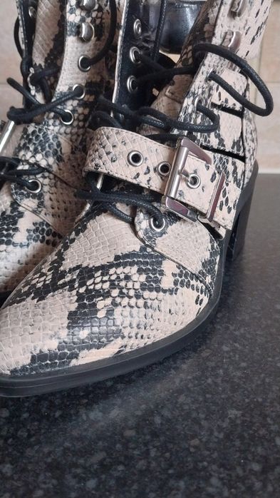 Steve Madden Botine Piele Sarpe Noi