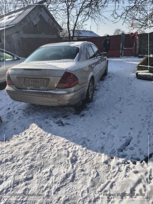 Vând Mercedes e220 w211 2003
