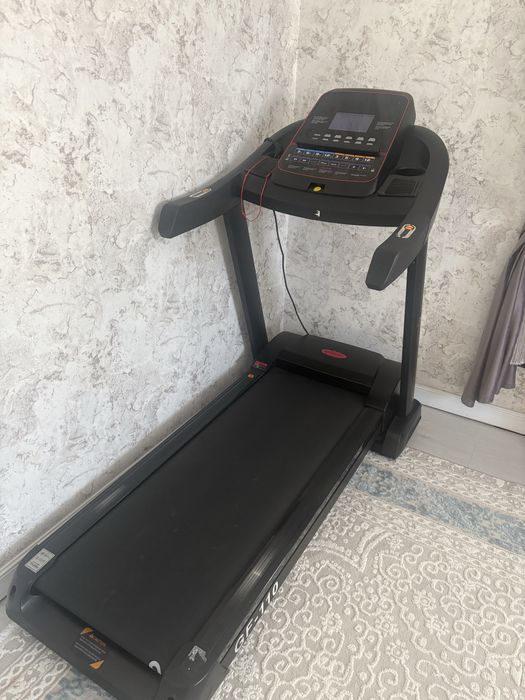 Беговая дорожка GF 110