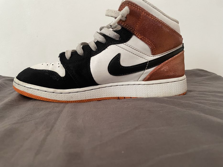 Jordan Mid PInk Blossom