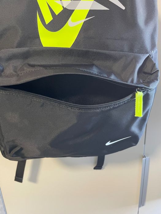 Спортна раница Nike