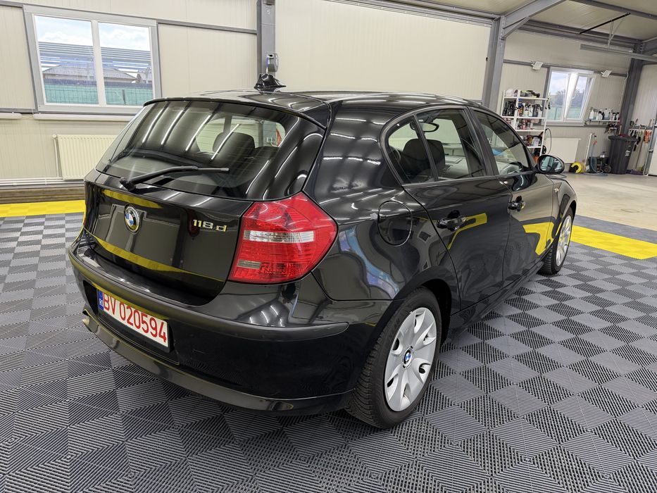 BMW 1 Series 2010 — imagine 2