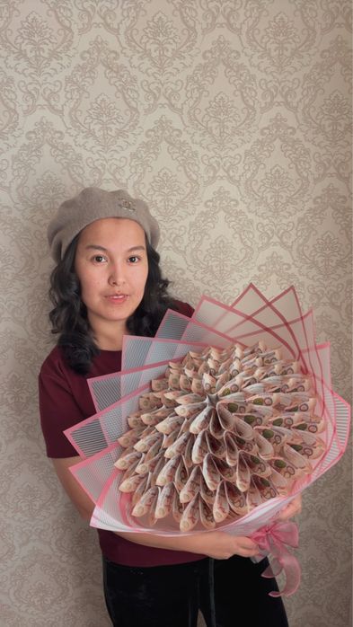 Денежный букет на