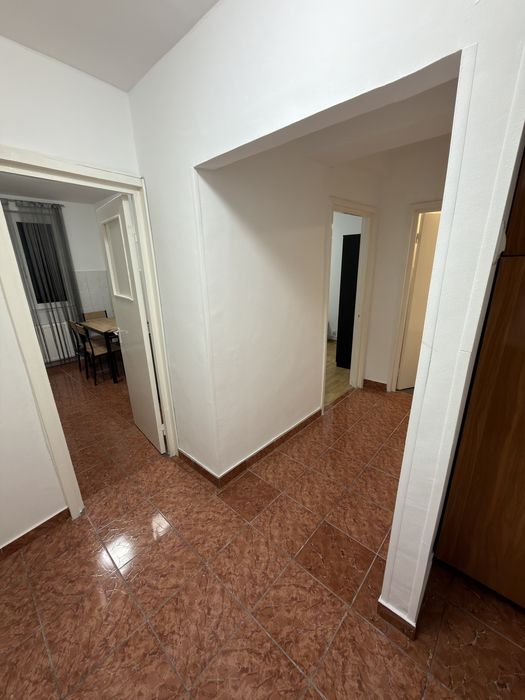 Inchiriez apartament 2 camere vis a vis de Pedagogic