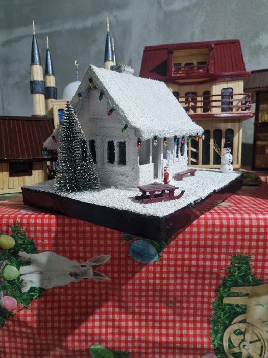 Căsuțe in miniatură de Vânzare