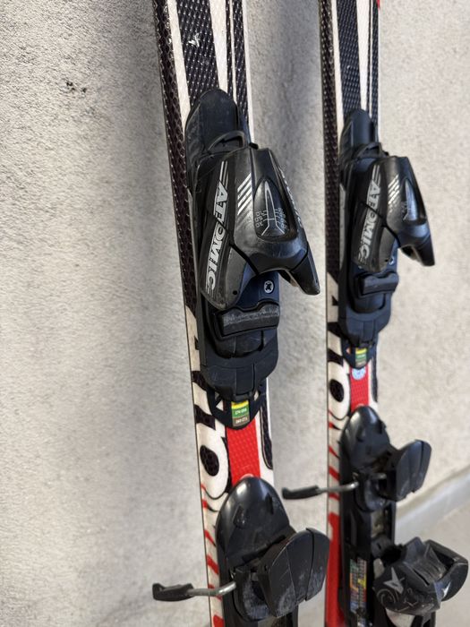 Продавам детски ски Atomic