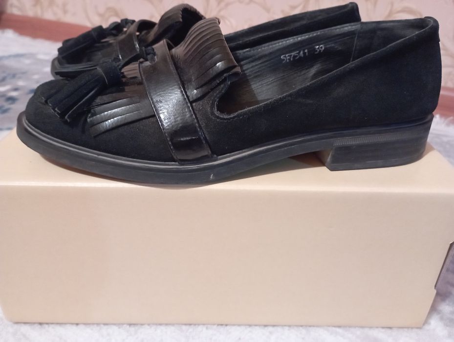 Обувь б/у в отличном состоянии