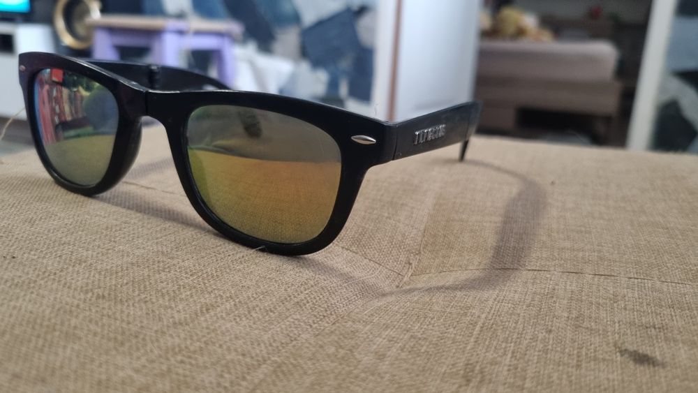 Сгъваеми слънчеви очила