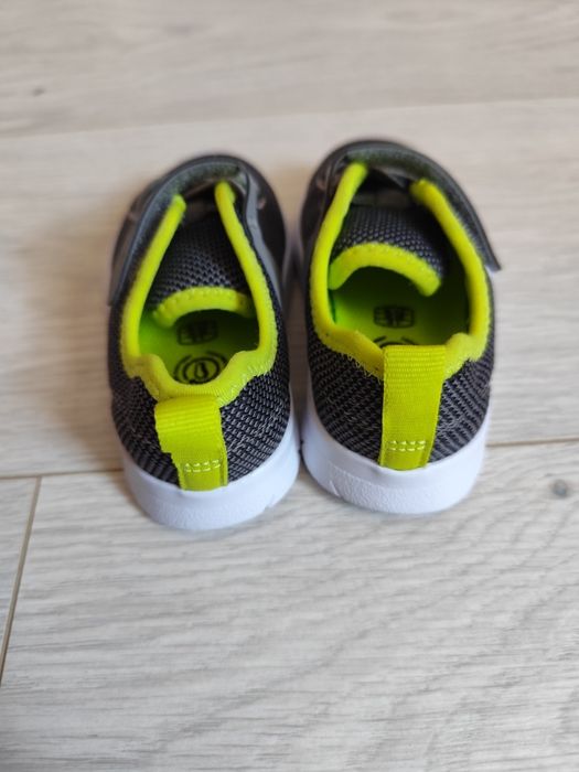 Детски маратонки Clarks