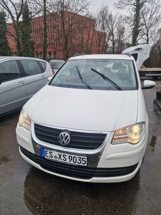 Volkswagen Touran 1.4 TSI 140CP • Euro 5 • TÜV 2027 Germania •Familie