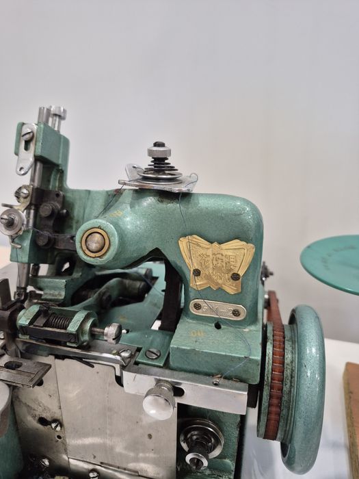 Продам самый прочный оверлок