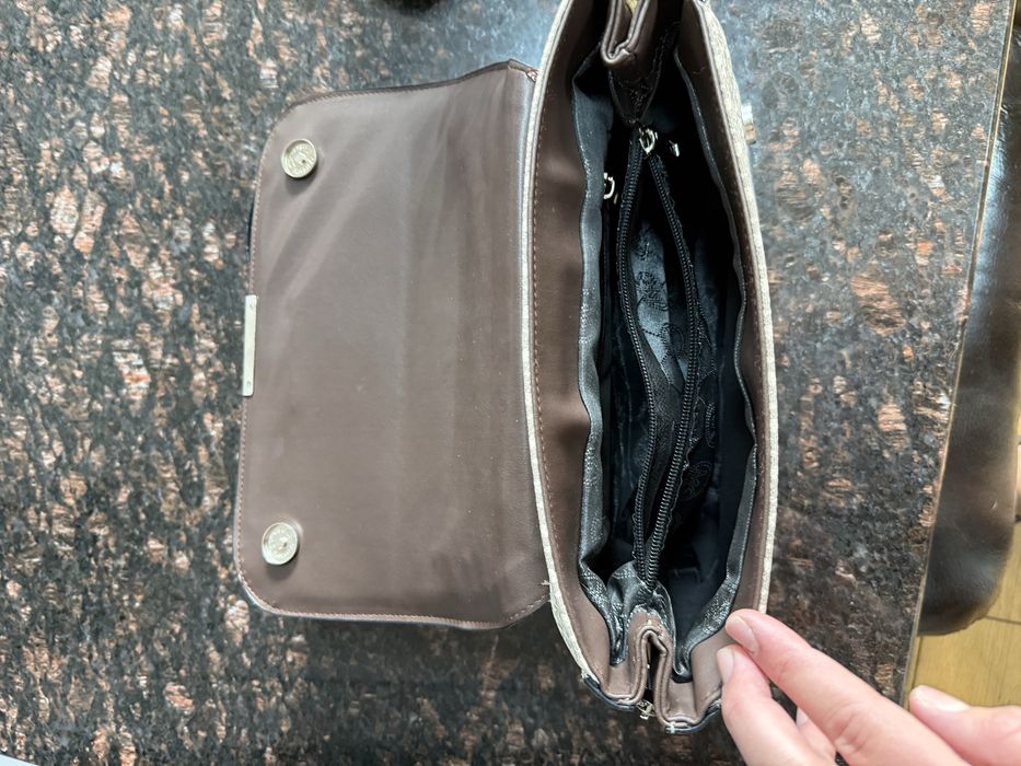 Дамска чанта Michael Kors .