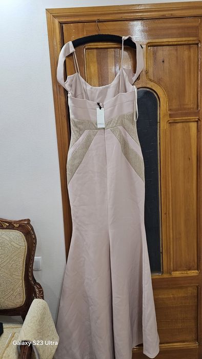 Платья новые на 36-38 размер