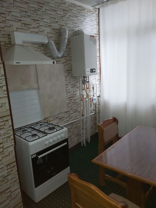 2 xona 80²m 1 etaj Maslo zavod da kvartira ijaraga beriladi