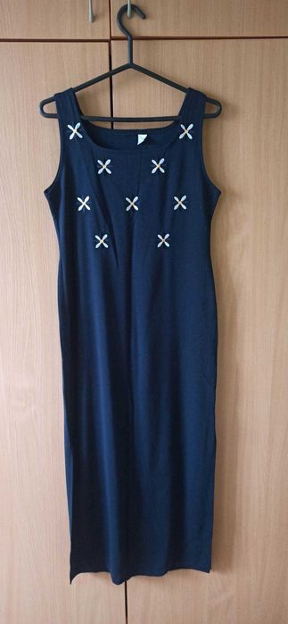 Трикотажна рокля за лятото