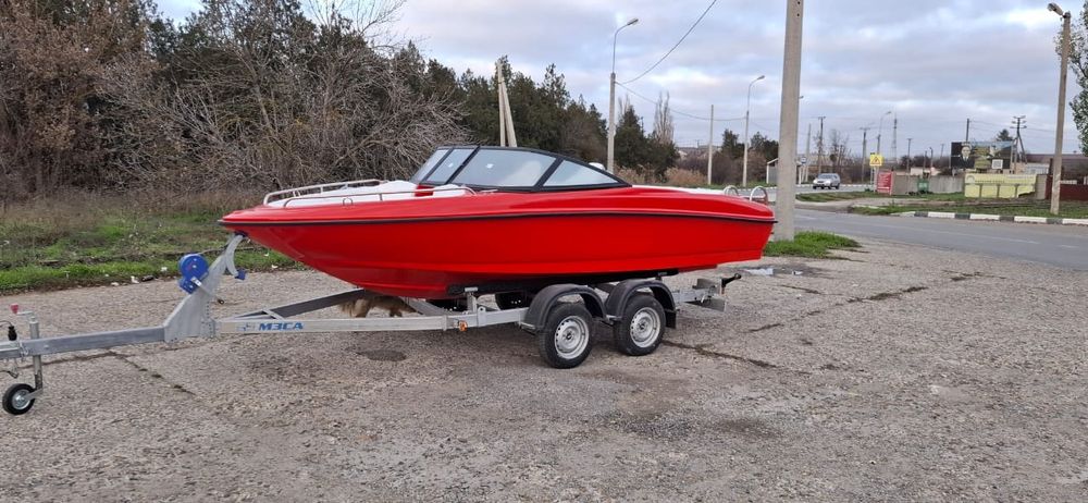 Катер Касатка vt 530 "красная фурия