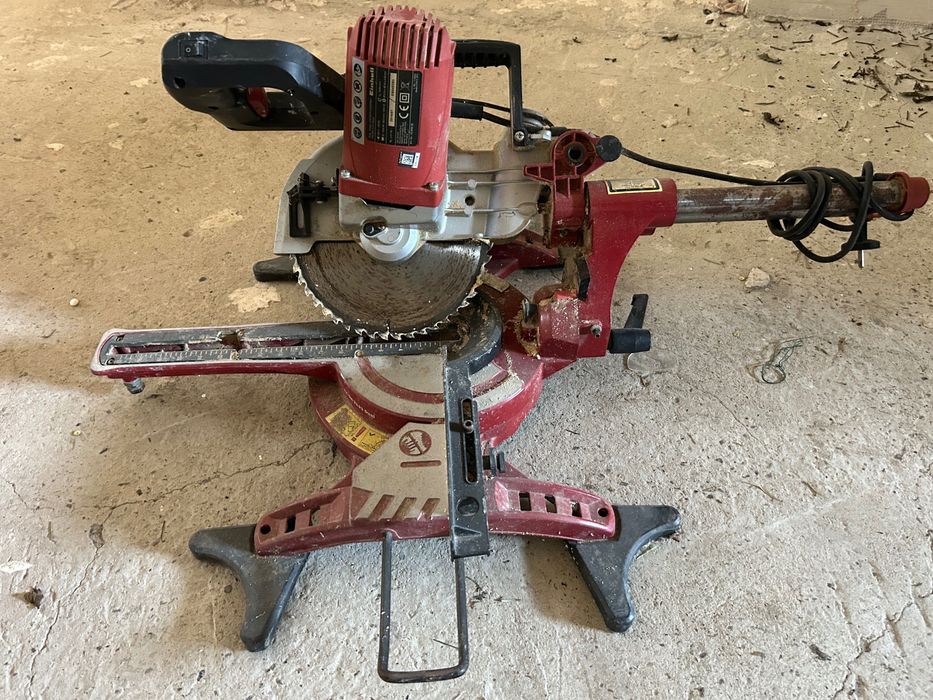 Ferastrau circular de precizie Einhell TH-SM 2131 dual.