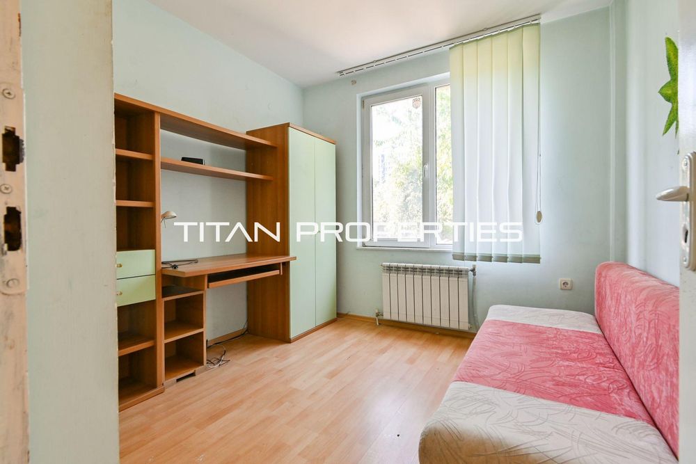 Тристаен, продажба, кв. Карпузица