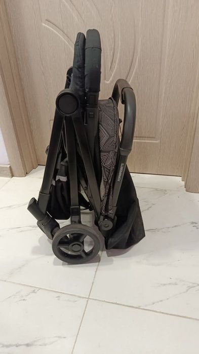 Лятна бебешка количка