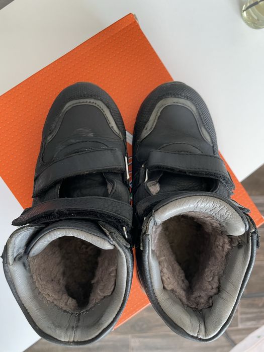 Продам зимние сапоги для мальчика