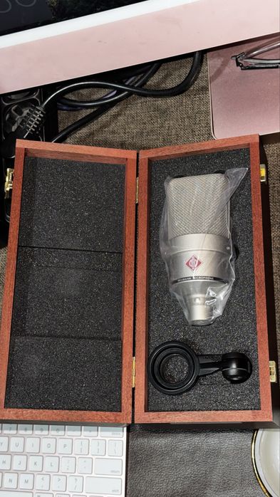 NEUMANN TLM 103  Original studiya  mikrafoni sotiladi