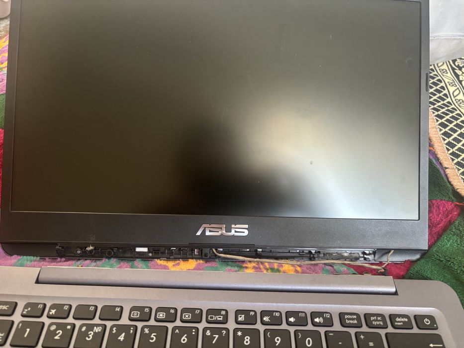 продам ноутбук АSUS