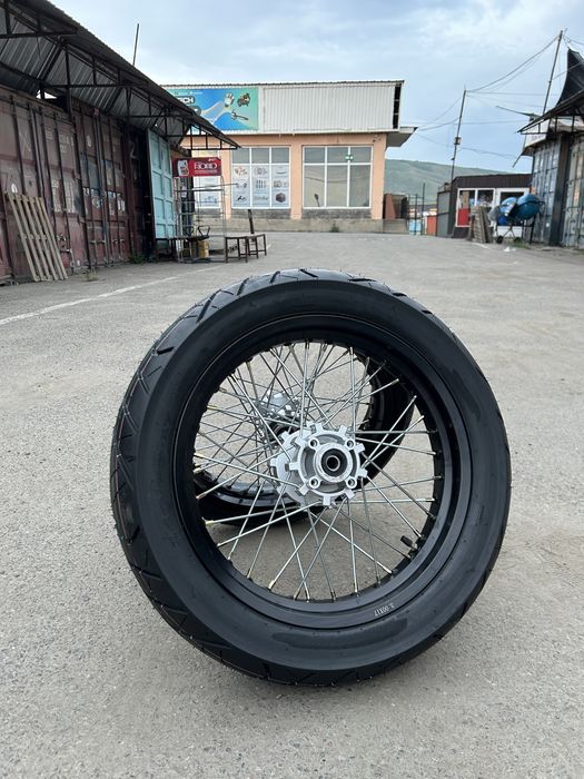 Новые мотарды для мотоцикла