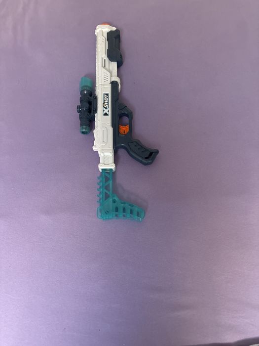 Blaster xshot nerf condiție perfecta