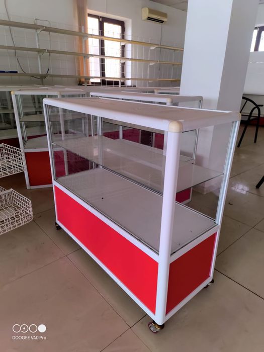 Стеллажи для магазинов