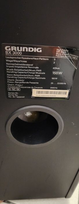 Boxe Bass Reflex marca Grundig 150 watt