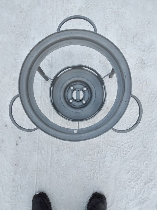 Продам новый таганок