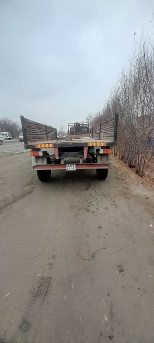 Kamaz pritsep sotladi