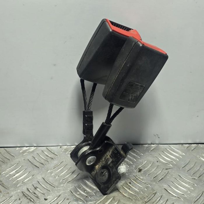 Capsa centura mijloc spate Opel Signum