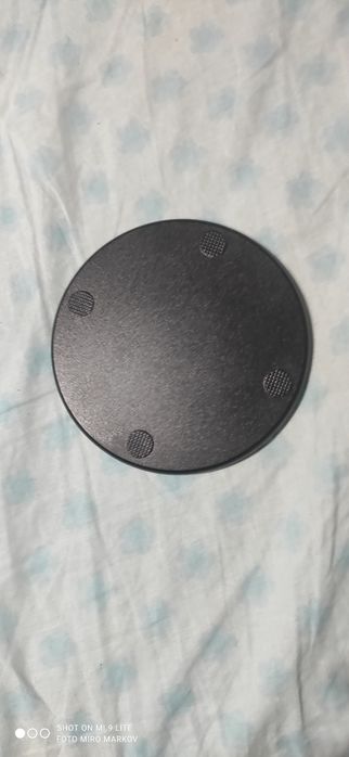 Настолно безжично зарядно