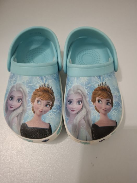 Papucei  fetite marimea 23