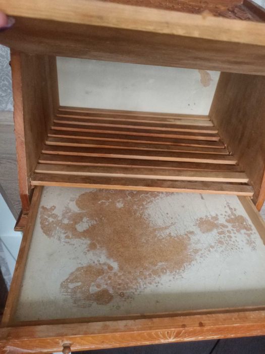 Хлебница резная ручная работа