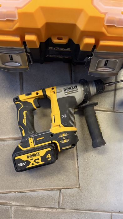 Комплект изструменти Dewalt