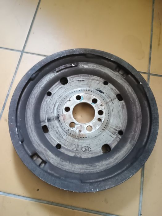 Volantă masă dublă dsg golf 6 1.6 TDI