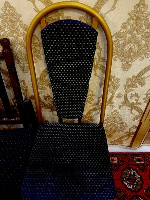 Temir va yogʻoch stular