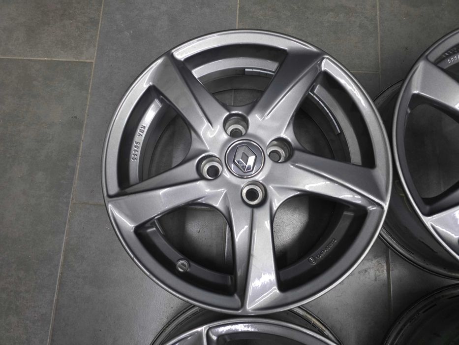 Джанти 15 - Renault -