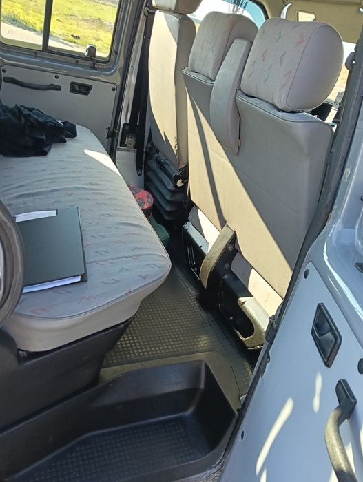 Vând Autoplatforma T4