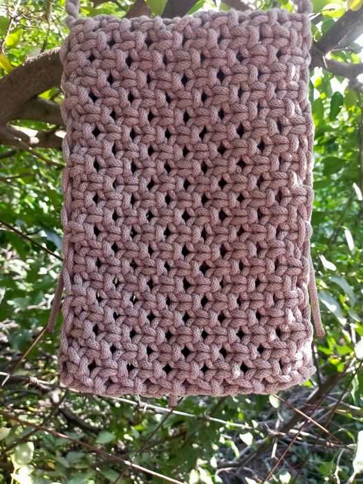 Сумочка для телефона в стиле макраме