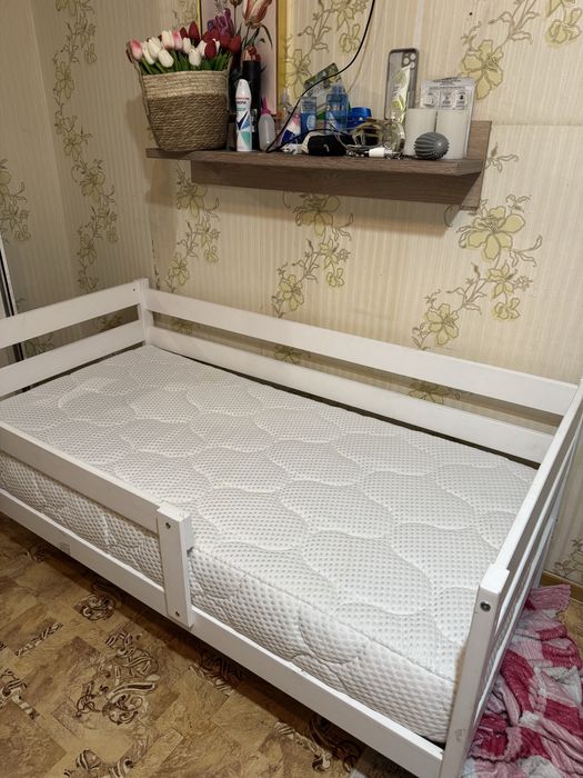 Продам детскую кровитку