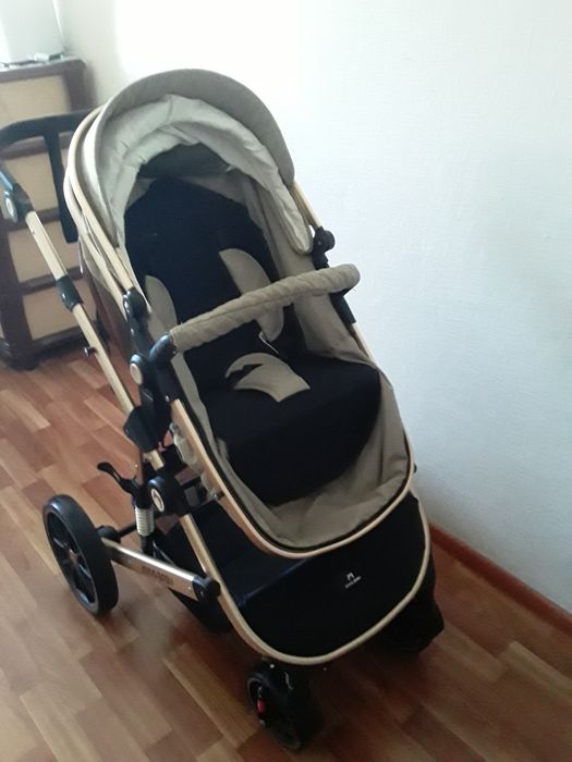 Продам коляску-трансформер Ining Baby 2 в 1.