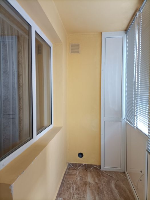 Apartament cu 3 camere