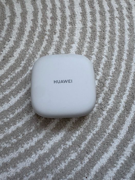 Наушник Huawei free