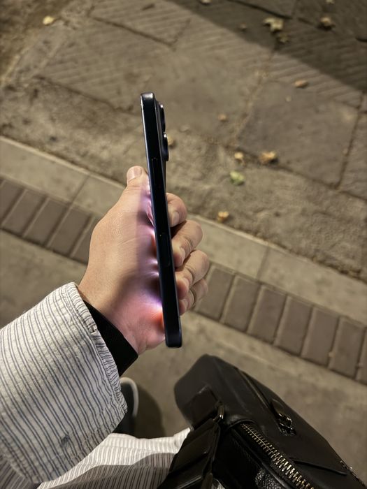 iPhone 17 Pro sim esim