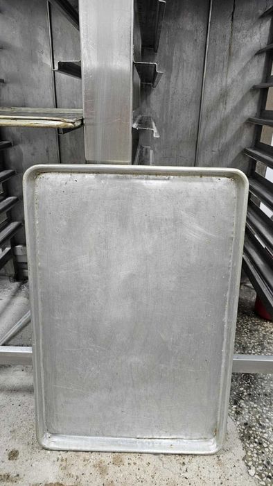 Разпродажба на оборудване за пекарна, кафе