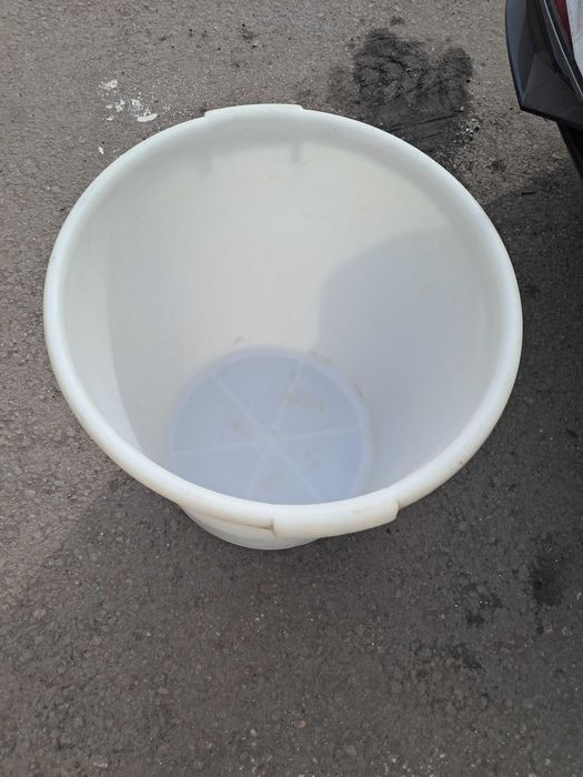 Продам бак на 100 литров