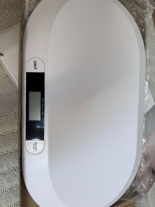 Бебшка везна Baby scale